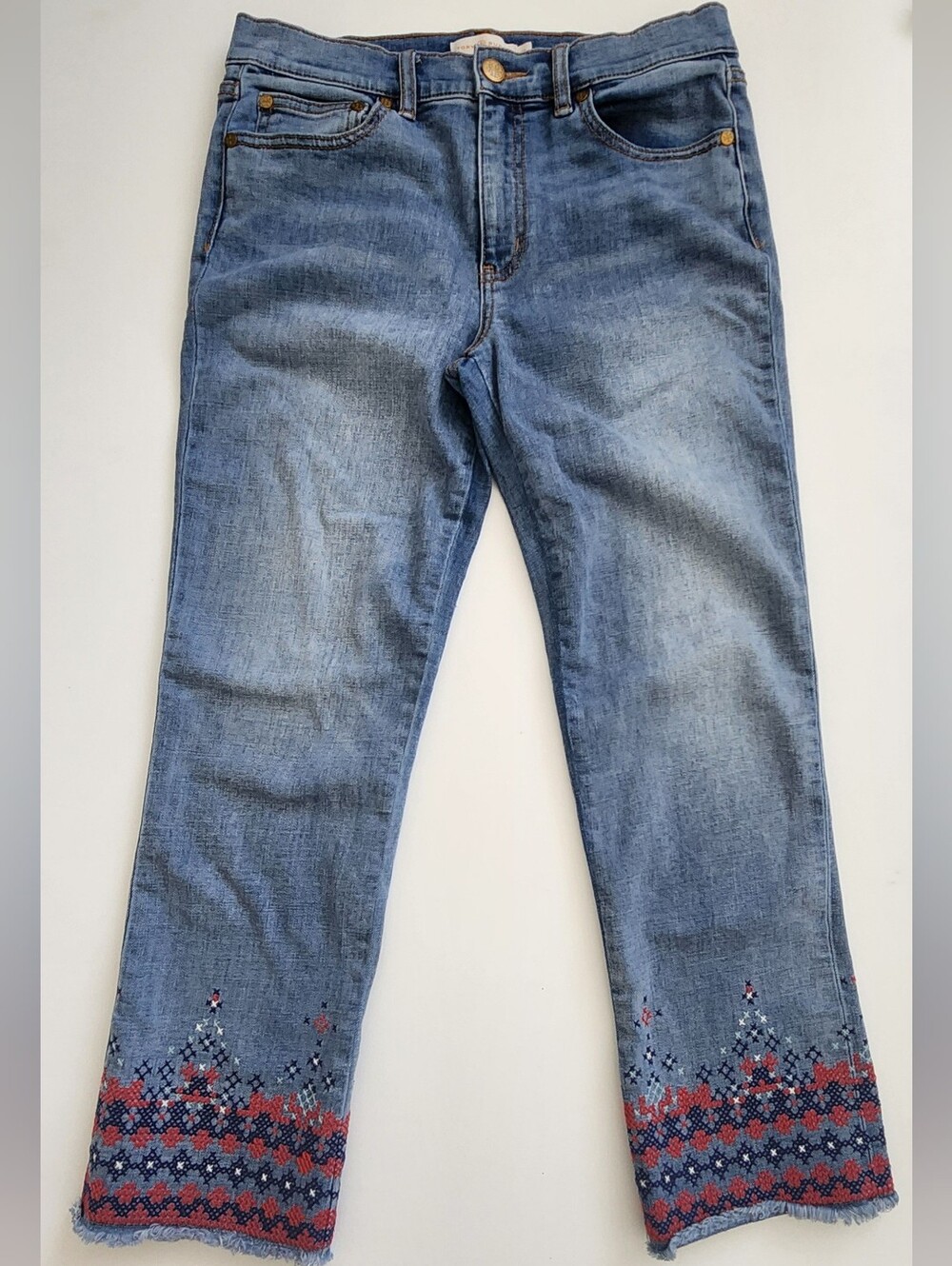 ​Tory Burch Light Wash Embroidered Hem Cropped Jeans Size 27